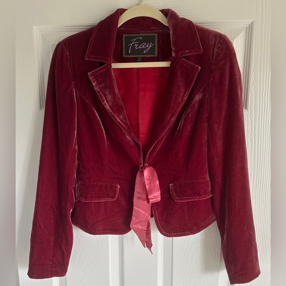 Vintage America Jackets & Blazers - Crushed Burgundy Velvet Blazer w Silk Stitching w Bow
